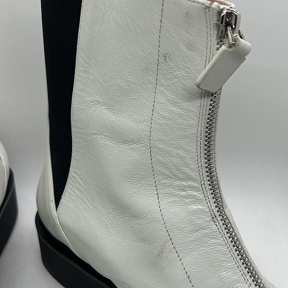 Stuart Weitzman White/Black Leather Zip Up Ankle Booties Boots Shoes **Sz 10** - Picture 9 of 9